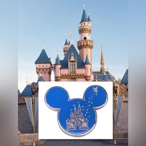 $3 MOVIE STAINLESS STEEL AND ENAMEL BROOCH PIN. NEW. $3 WHEN BUNDLED WITH 3 OR M